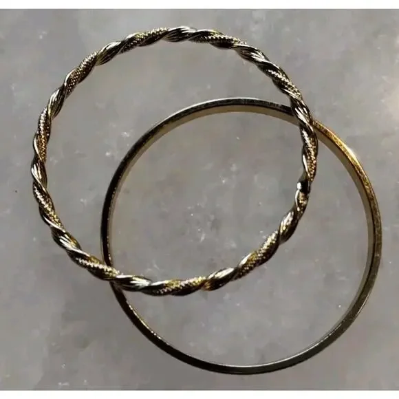 Monet Vintage Bracelet Bangles Rope & Glittery Gold Tone Metal Lot Of Two (2) - Picture 8 of 11